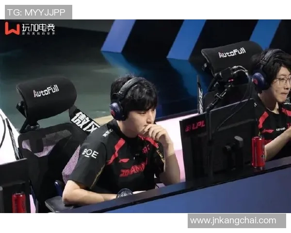 JDG战队在S15电竞总决赛世界大师赛中以93分稳居积分榜首位